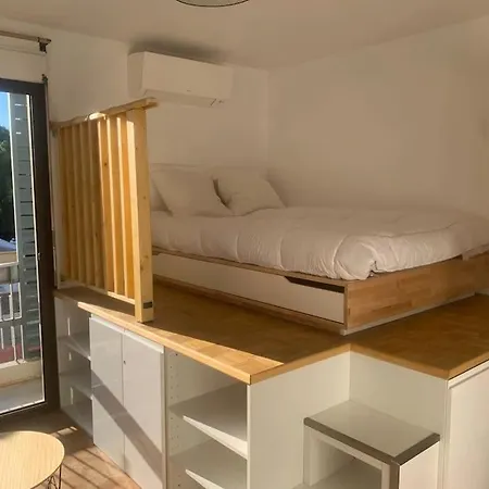 Apartment Superbe T1 Refait A Neuf, Parking, Clim, Metro